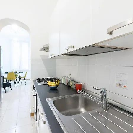 Apartment 5 Minuti Da Acquario - Casa Boccanegra 